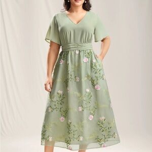 BloomChic Formal Floral Green Dress Size 2X